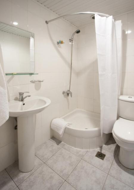 Tsaghkahovit Hotel Cachkadzor Pokoj fotografie