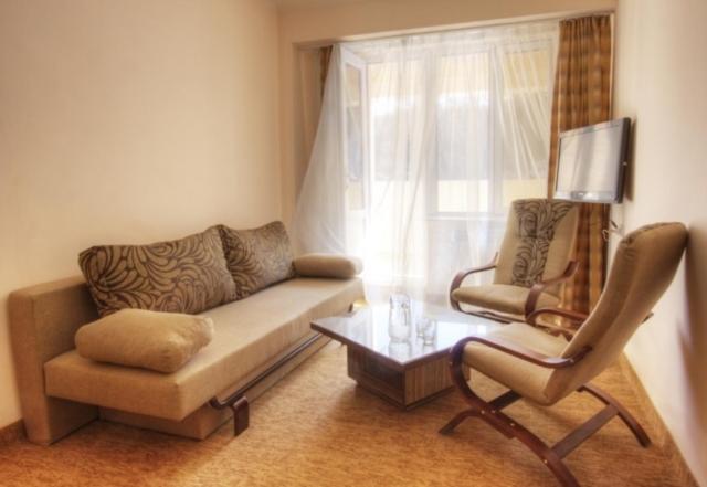 Tsaghkahovit Hotel Cachkadzor Pokoj fotografie